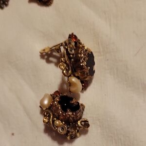 Elegant Gold and Black Clip-On Earrings